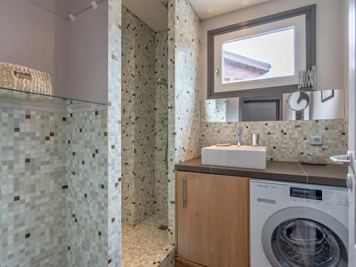 Charmant 3 Pieces En Plein Centre De Megeve Avec Terrasse, 2 Chambres Et Toutes Commodites - Fr-1-453-268 0*,  Франция